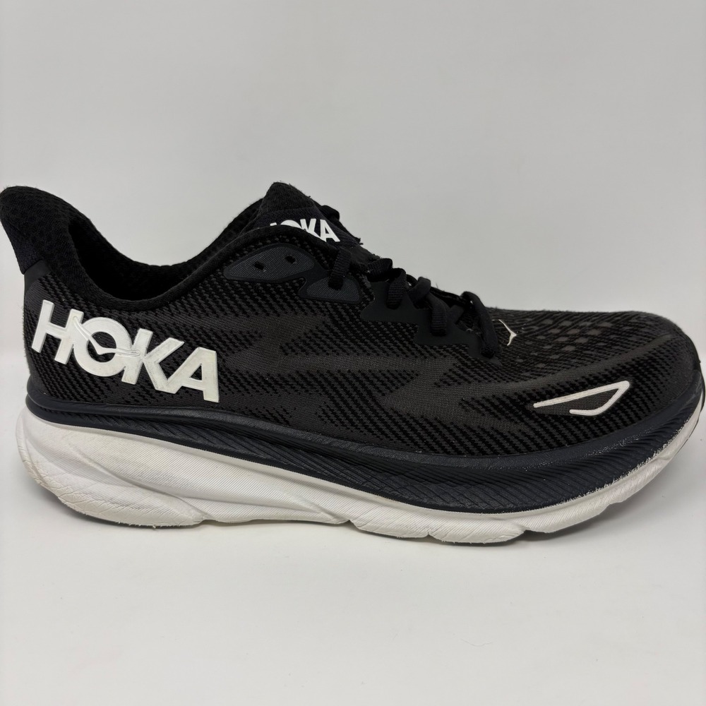 Hoka Clifton 9 Mens Size 11.5 Black White Athletic Running Shoes (1127895 BWHT)